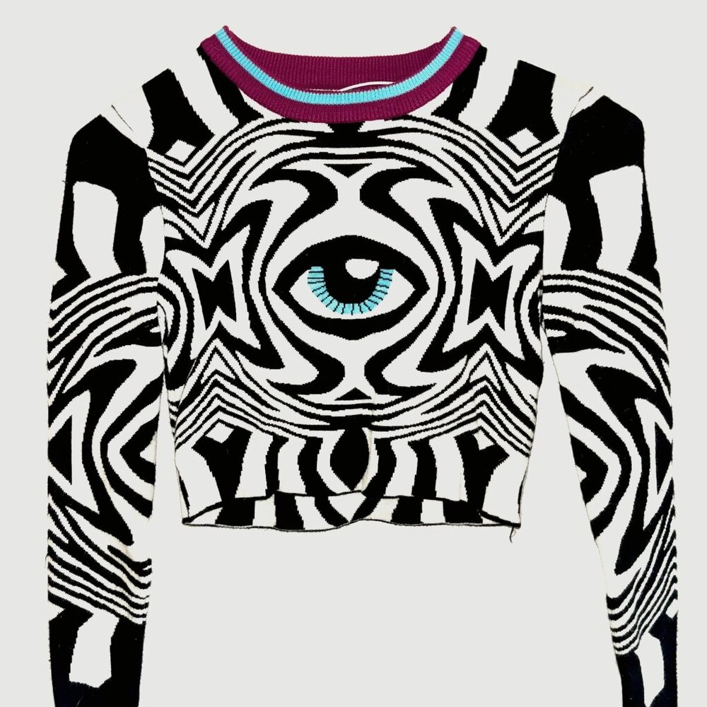 RARE UNIF Eye swirl cropped long sleeve